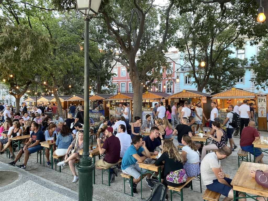 open markets in lisbon