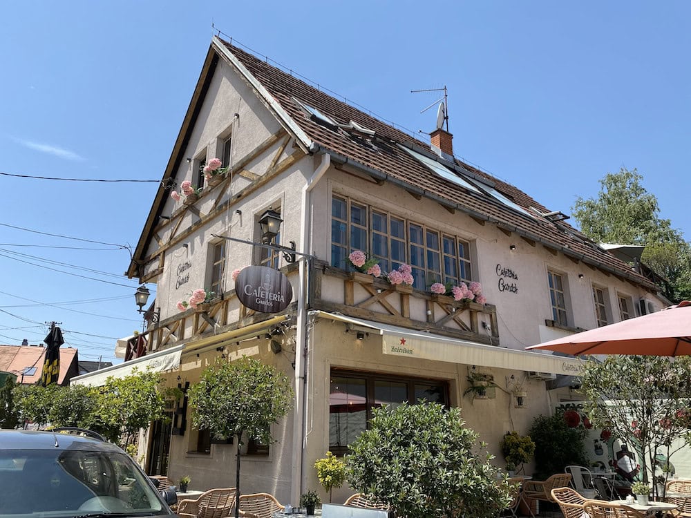 Cafeteria Gordos In Zemun Area