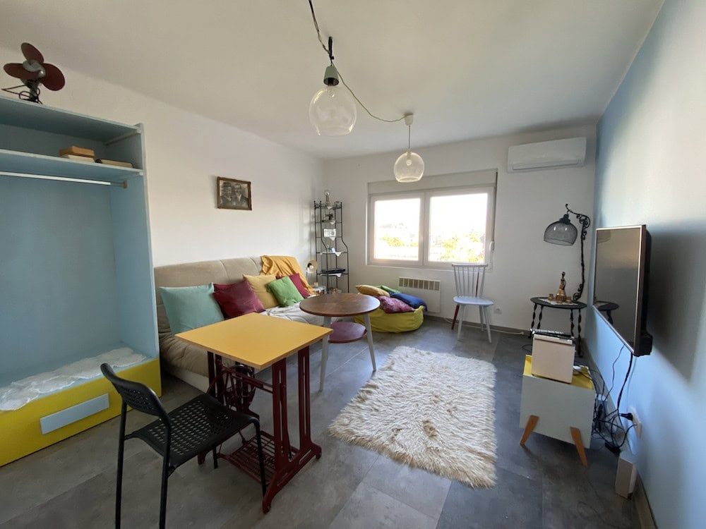 Matthew And Ashley 1 Bedroom Apt In Drocol